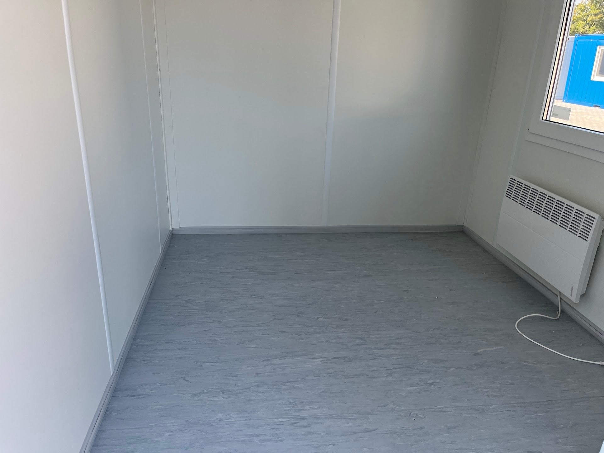 CONTENEDOR DE OFICINA 3 X 2,5 M – Image 9