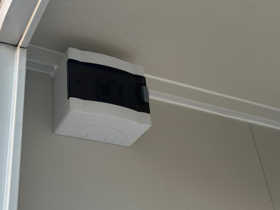 CONTENEDOR SANITARIO DOS DUCHA (220X120M) NUEVO – Image 8