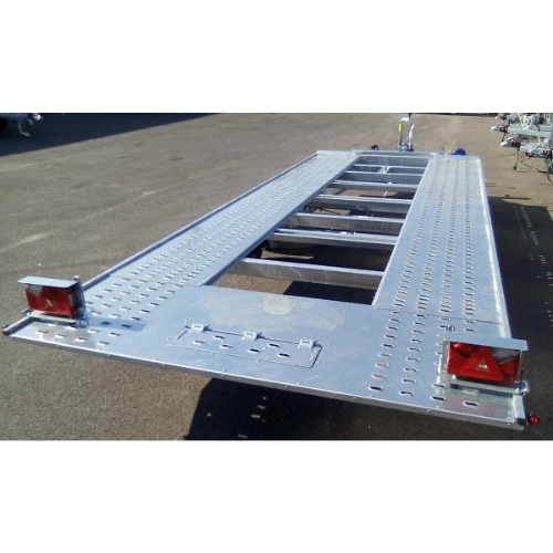 Portacoches TEMA de 3 ejes con basculante hidráulico, 5,80 m – Image 3